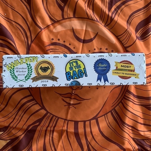 Brand New It's in The Bag Ultimate Family Party Game Charades Board Game - Picture 6 of 10